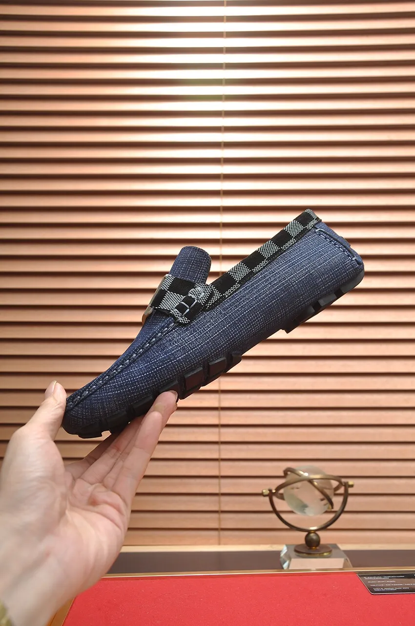 Men's men's shoes 💰420💶 [LV Doudou shoes] (water-dyed cowhide lining) new model is on the market, available on the official website. The new Doudou shoes are processed into single-color materials, and the uppers are made of imported horsehide leather. The body of the shoe is fully hemmed with mark thread, and is lined with imported original cowhide leather. The elegant shoe shape is super suitable for all-matching, and the size is 38-44.